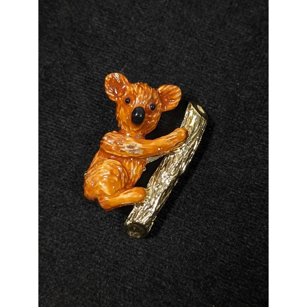 Vintage Gerry's Brown Koala‎ Bear Gold Tone Figural Brooch Pin